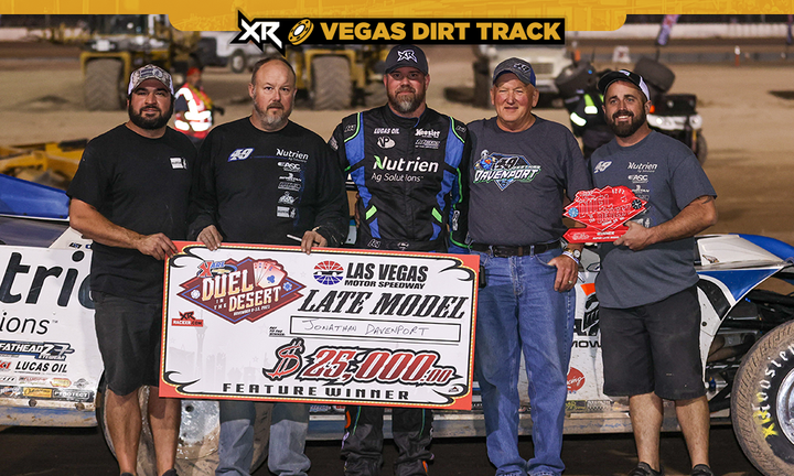 DUEL IN THE DESERT THE DIRT TRACK AT LAS VEGAS - NOVEMBER 12, 2021